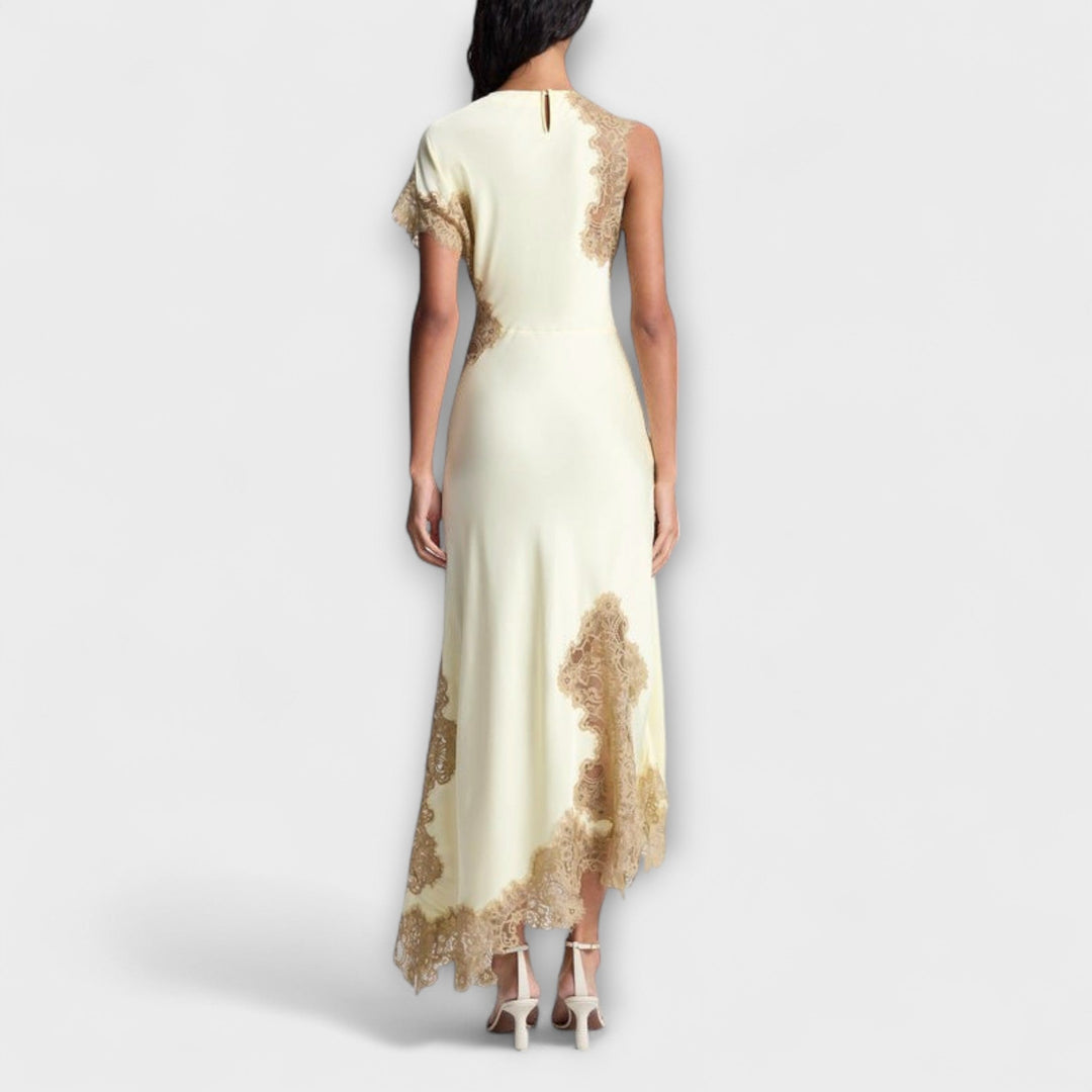 Margaret - Robe maxi avec détails en satin et en dentelle