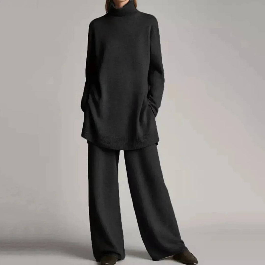Julia - Stylish and Comfortable Ensemble