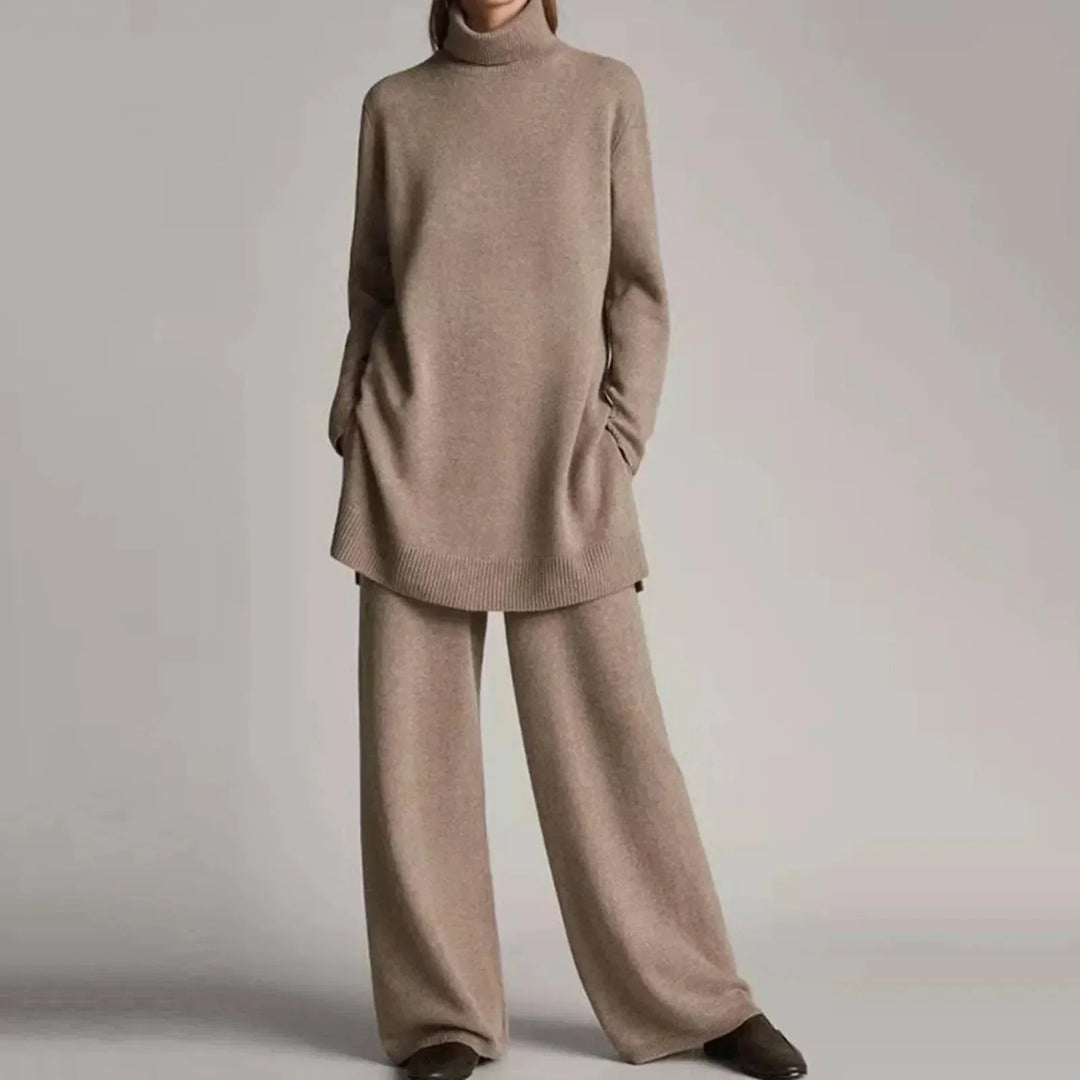 Julia - Stylish and Comfortable Ensemble