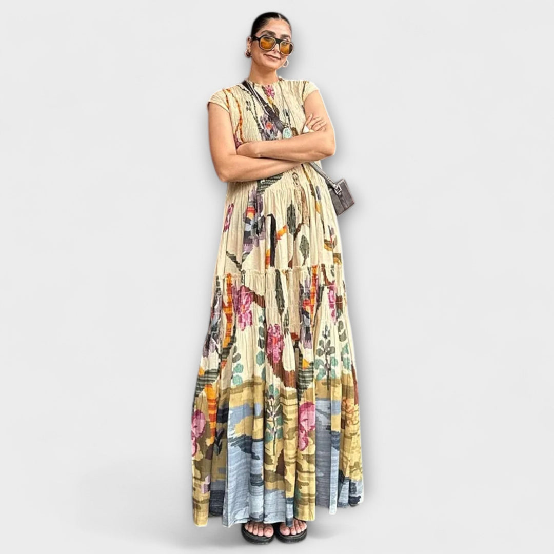 Robe plissée élégante avec manches longues